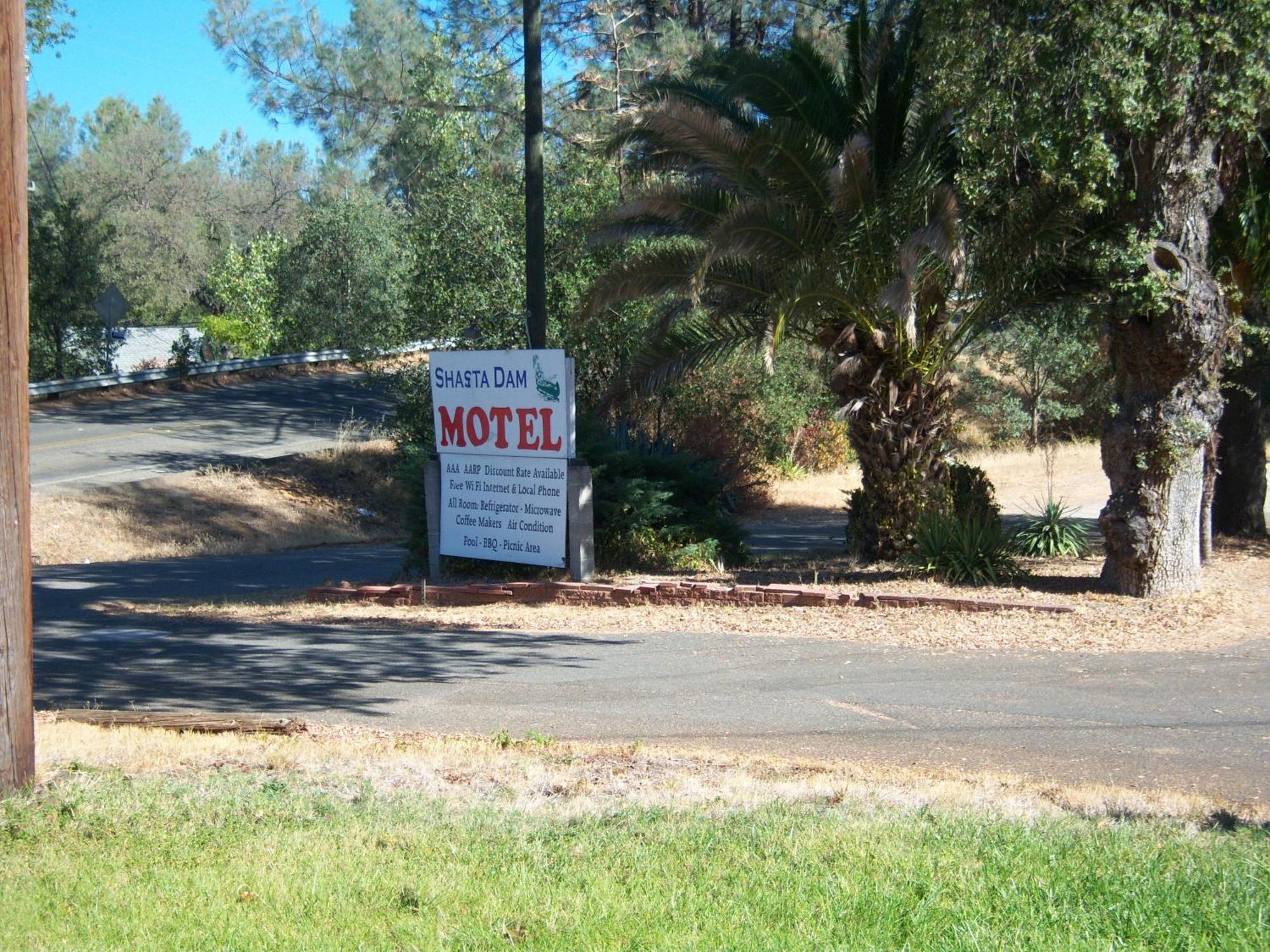 Shasta Dam Motel Шаста-Лейк Экстерьер фото